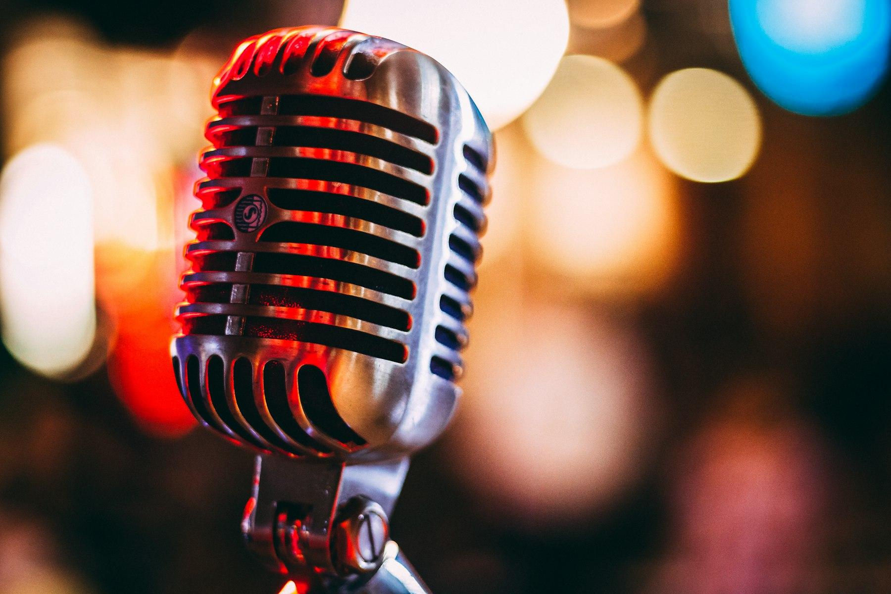 Microfono da studio radiofonico